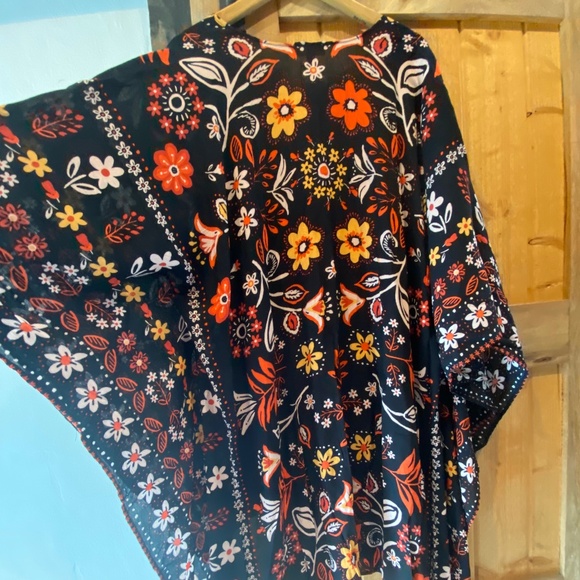 Easel Kimono 👘 wrap cardigan - Picture 3 of 7